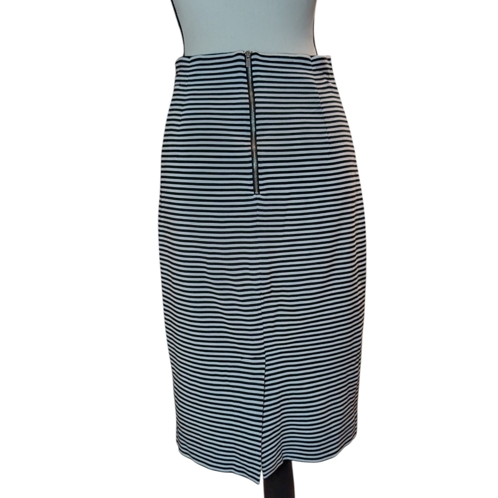 Banana Republic Classic Black and White Striped Skirt - Picture 3 of 5